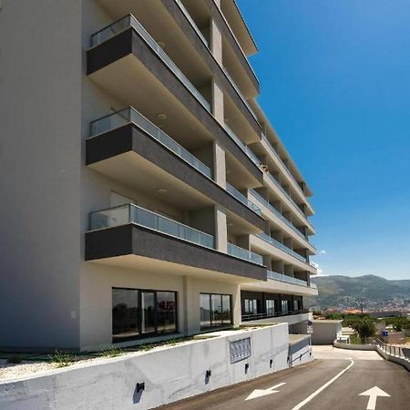 Apartment With Seaview + Private Garage Parking سبليت المظهر الخارجي الصورة